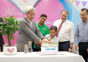 VinaCapital Foundation chữa lành cho 8.000 em nhỏ mắc bệnh tim bẩm sinh