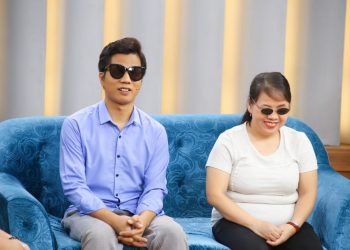 Mảnh Ghép Hoàn Hảo: Điều tử tế từ tình yêu của hai vợ chồng khiếm thị