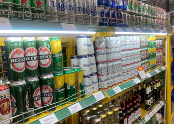 Cạnh tranh trên thị trường bia: Nỗ lực giữ vị trí và phát triển của thương hiệu nội