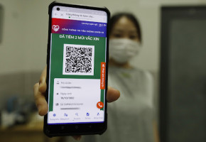 Bộ Y tế: Gỡ vướng “thẻ xanh”, “thẻ vàng” vắc-xin Covid-19