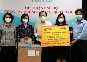 T&T Group và Ngân hàng SHB trao tặng TP.HCM 2 triệu bộ kit xét nghiệm nhanh COVID-19 trị giá 250 tỷ đồng