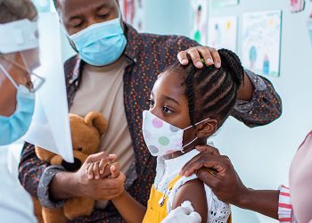 Vaccine cho trẻ dưới 12 tuổi cần được phủ sóng