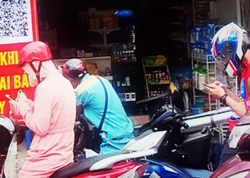 Cần và đủ cho mở cửa đi lại