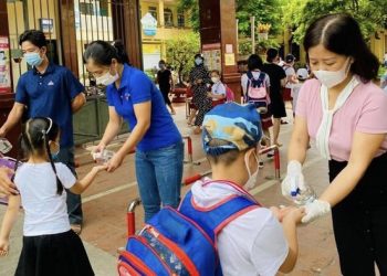 Địa bàn cấp độ dịch ở mức 1,2 cho học sinh đi học trực tiếp