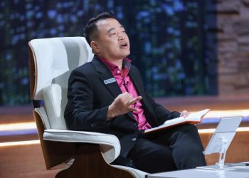 Shark Bình: Doanh nghiệp, startup và cả người tiêu dùng cần chuẩn bị tâm lý cho một cuộc chiến kéo dài trước đại dịch COVID-19