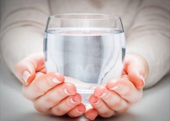 Tại sao bạn nên uống nhiều nước vào mùa Đông?