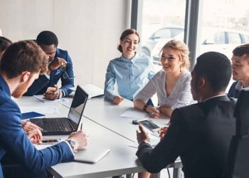 Nhà quản trị cần trang bị những kỹ năng nào để “vươn mình” trong năm 2022