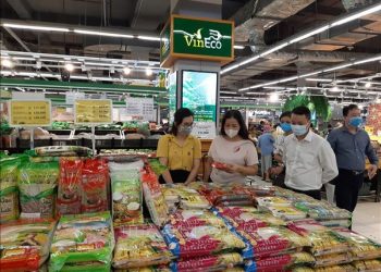 Không để tăng giá hàng hóa dịp cuối năm và Tết Nguyên đán