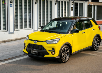 Loạt ôtô mới chào sân mùa mua sắm cuối năm