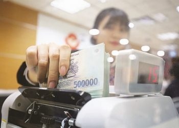 Dự báo nợ xấu ngân hàng có thể lên tới 8,2%