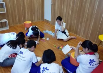 Phụ huynh, thầy cô cùng đồng hành giúp con vượt qua khủng hoảng tâm lý