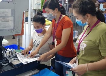 Thưởng Tết của người lao động có giảm khi doanh nghiệp khó khăn