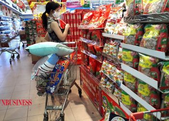 Bệ đỡ nào giúp doanh nghiệp ngành hàng tiêu dùng nuôi hy vọng tăng trưởng?