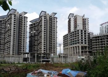 Doanh nghiệp bất động sản mệt mỏi vì dự án vẫn tắc pháp lý