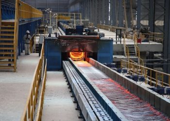 Giá thép tiếp tục tăng mạnh