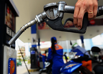 Giá xăng dầu có thể “hạ nhiệt” trong 6 ngày tới?