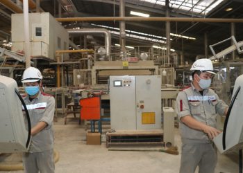 Tăng giờ làm thêm: Giải bài toán thiếu hụt lao động cục bộ