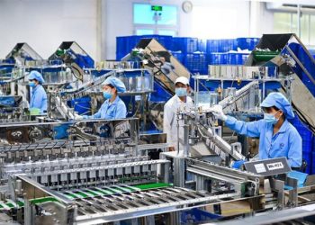 Thời điểm tăng lương tối thiểu: Chờ Chính phủ quyết định