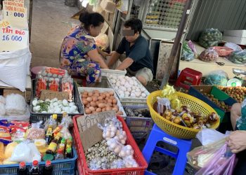 Giá trứng ở chợ tăng chóng mặt, doanh nghiệp TPHCM đề nghị tăng giá bình ổn