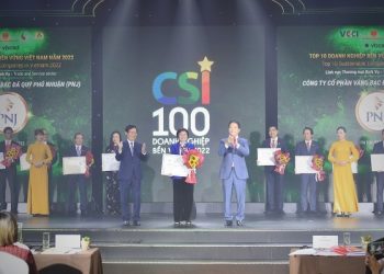 PNJ dẫn đầu Top 10 Doanh nghiệp Phát triển bền vững 2022 lĩnh vực thương mại dịch vụ