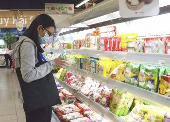 62% người tiêu dùng sẽ cắt giảm những khoản chi không thiết yếu