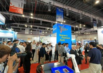 Bình Dương: Khai mạc Triển Lãm Công Nghiệp & Sản Xuất Việt Nam 2023