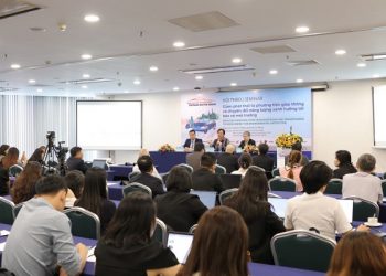 Hội thảo: Giảm phát thải từ phương tiện giao thông và chuyển đổi năng lượng xanh