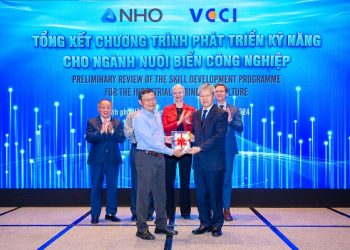 Đào tạo kỹ năng cho ngành nuôi biển công nghiệp  là nền tảng để ngành nuôi biển phát bền vững