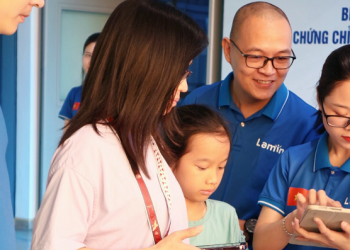 LaminGrow và Bệnh viện Hồng Ngọc: Kết nối yêu thương nhân ngày Quốc tế Thiếu nhi 1/6