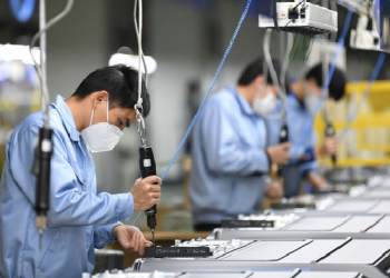 Nâng chất lượng nguồn nhân lực Việt Nam trong thời kỳ đổi mới