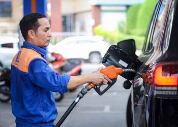 Chủ động điều hành để xăng dầu không “sốc” trước biến động quốc tế