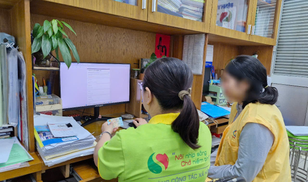Hiệu quả mô hình mua BHYT cho người bệnh trên toàn quốc ngay tại bệnh viện