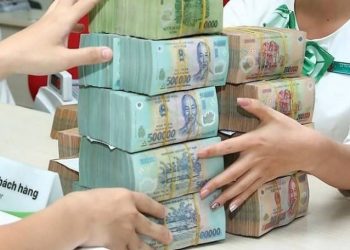 Ngân hàng căng thẳng thanh khoản khi vốn rẻ dần biến mất trên thị trường
