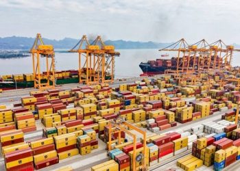 Xuất nhập khẩu Việt Nam áp sát mốc 1.000 tỷ USD, nhập siêu vẫn gia tăng